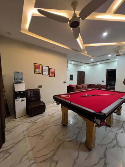 10 Marla Beautiful House For Sale