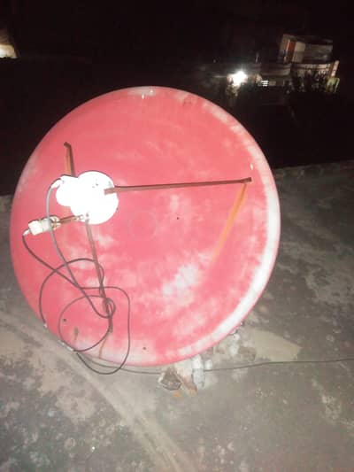 dish antena with small and large LNB with receiver