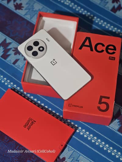 One Plus Ace 5 Pro 16 GB 512 GB