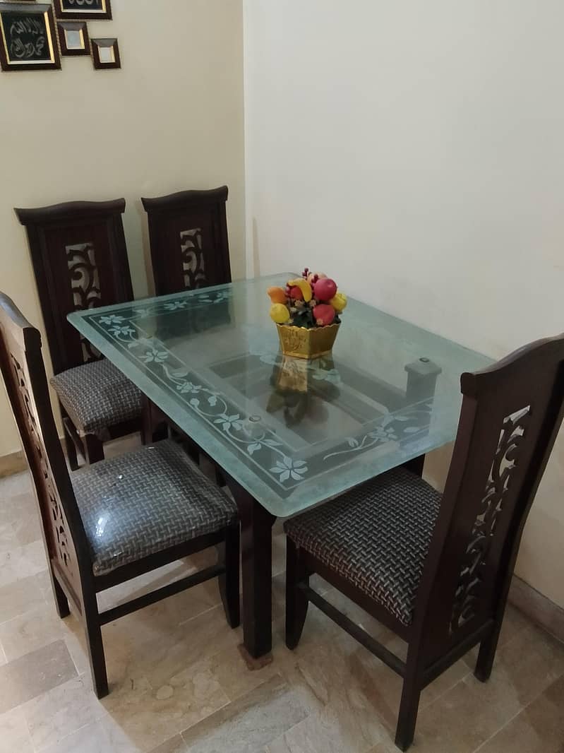 Dining Table with 4 Chairs 4