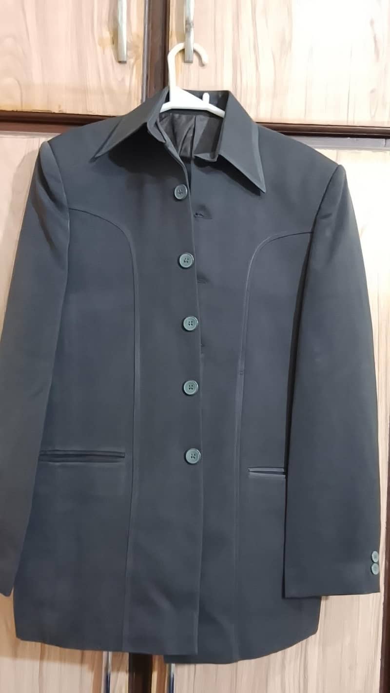 Pent Coat 0