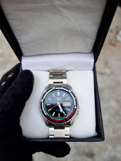 SEIKO 5 Sports Regatta (Retro Special Edition SRPKI3K1)