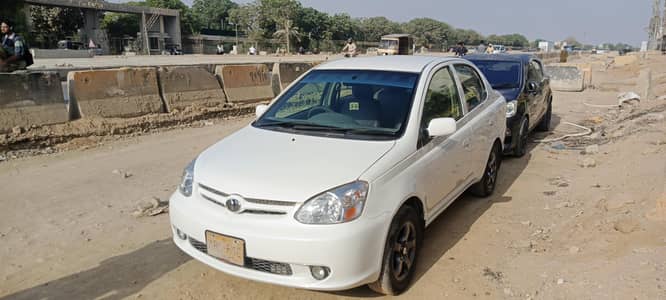 Toyota Platz 2005