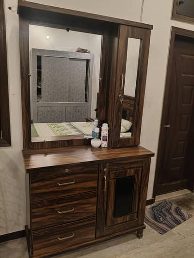 Bed set for sale with side table and dressing