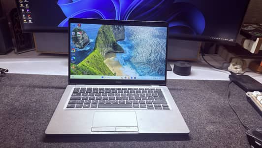 Dell 5310 Laptop, touchscreen, 8gb ram, 256gb ssd, window 11
