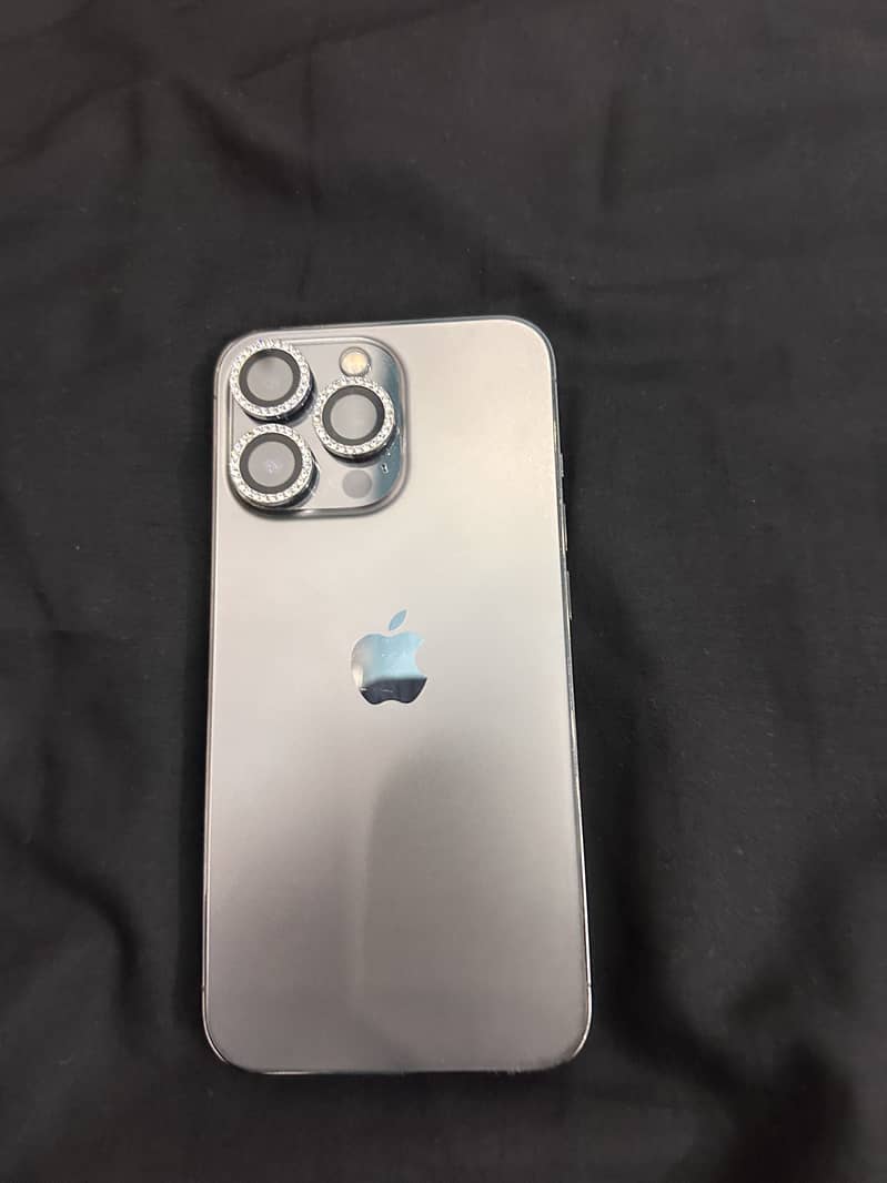Apple iPhone 13 Pro 2