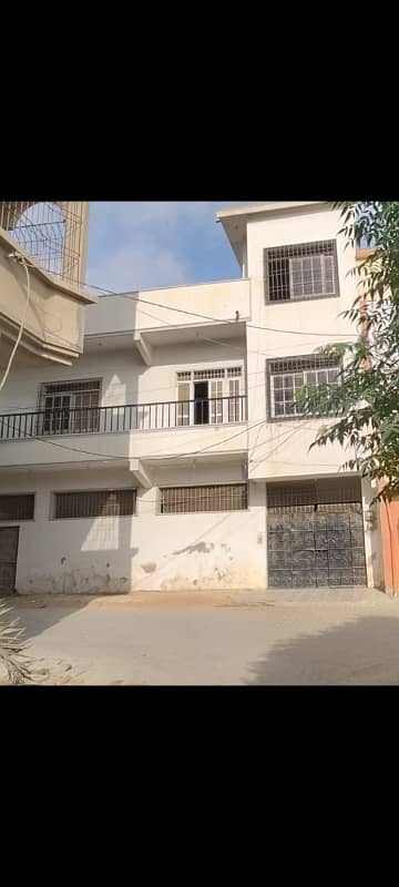 North Karachi vip sector 11A 240 Gaz G+1 Rcc west oppin house chori gali