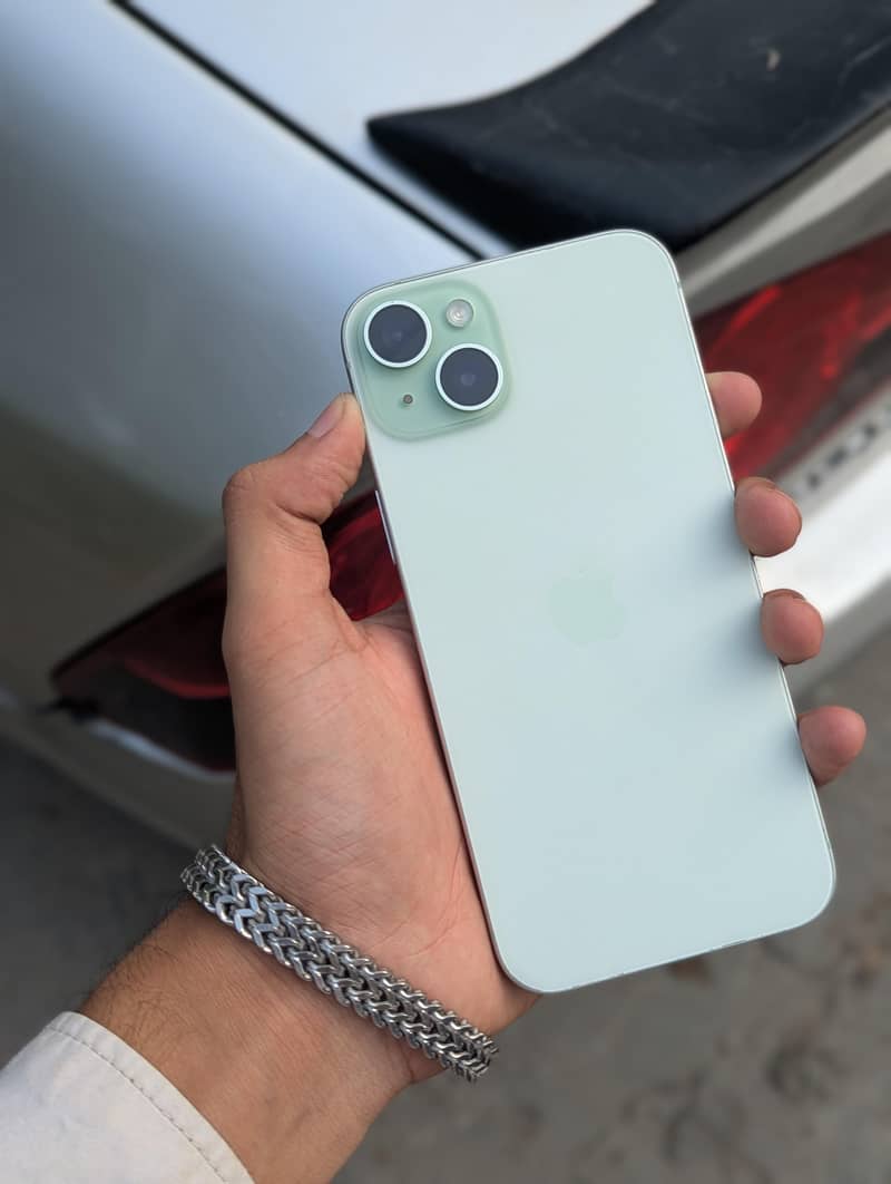 Apple iPhone 15 plus 0