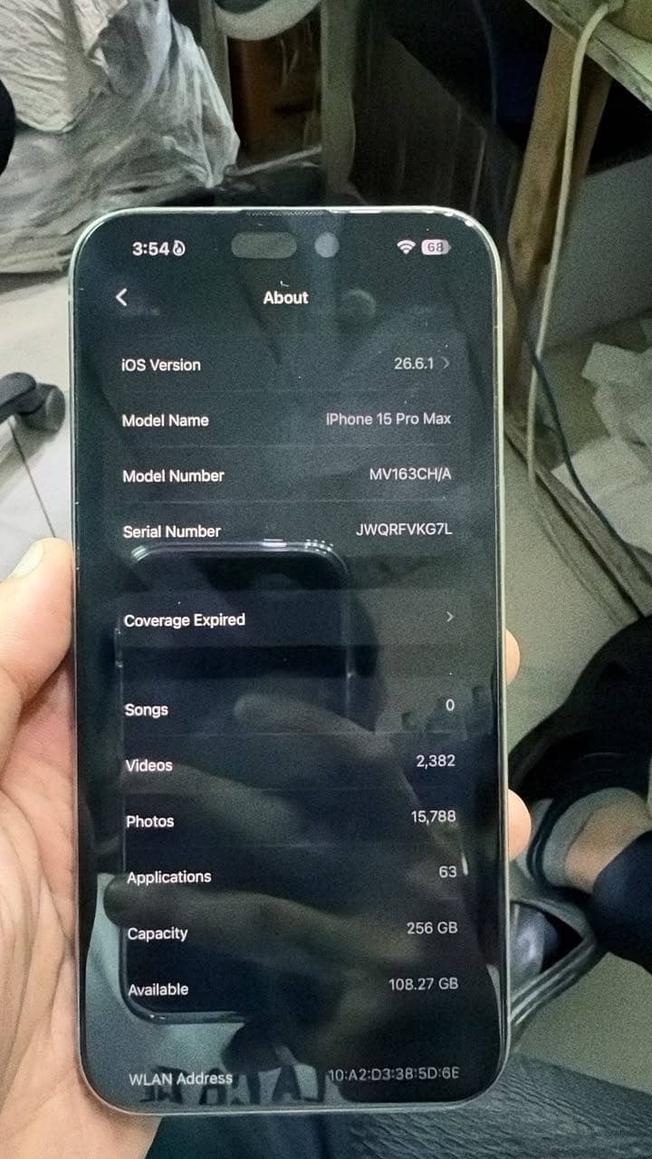 Apple iPhone 15 Pro Max 2