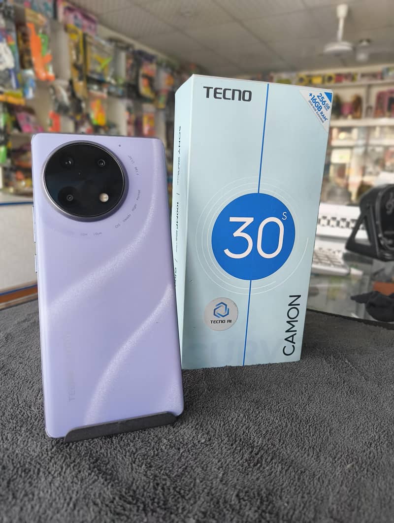 Tecno CAMON 30S 0