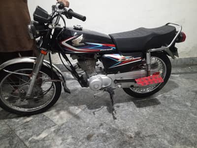 Honda cg 125 2019 model