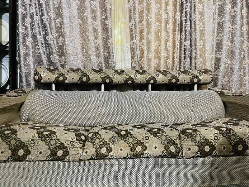 5 Seater Sofa 4