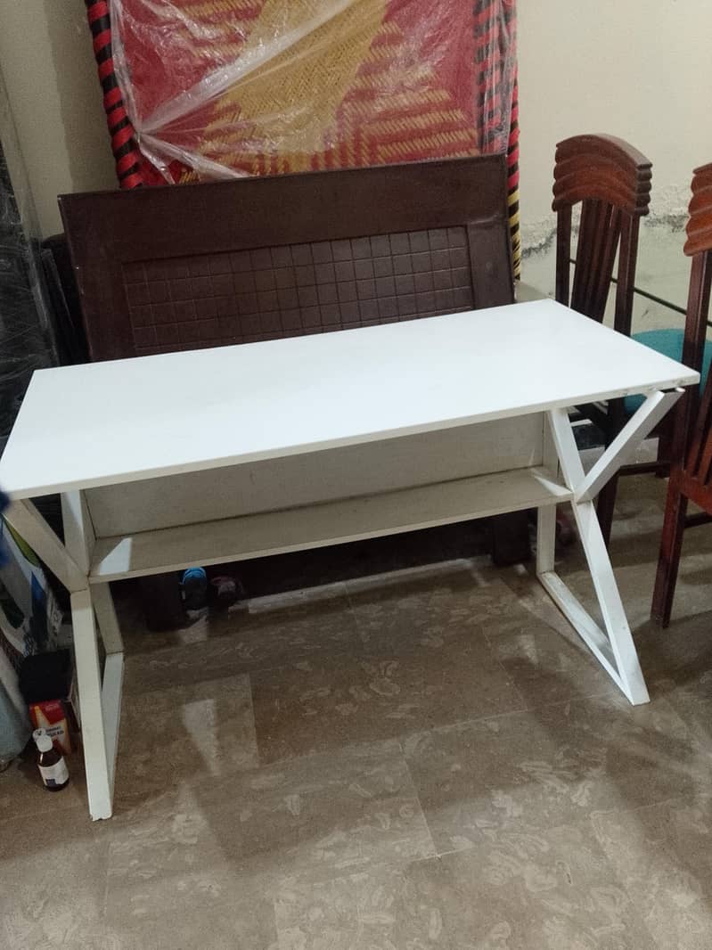 study table with chair 1