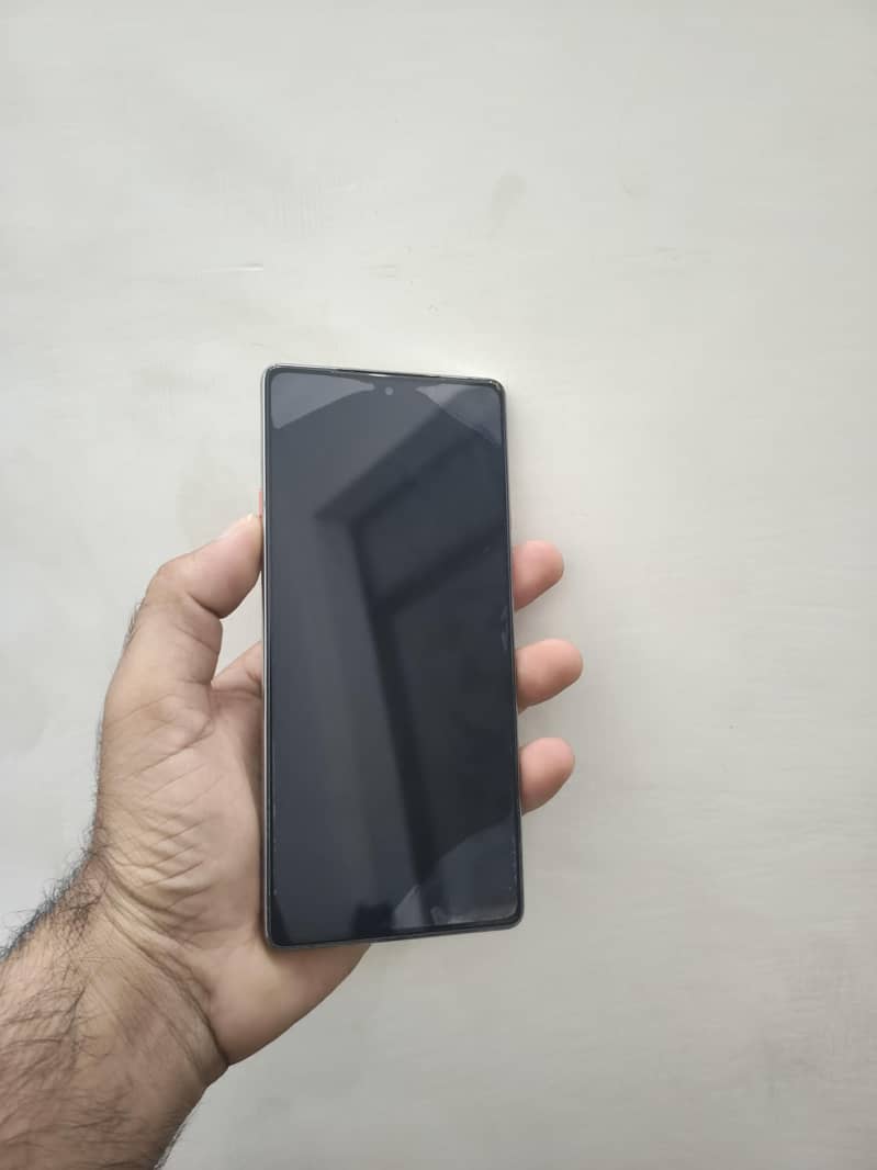 Tecno CAMON 40 1