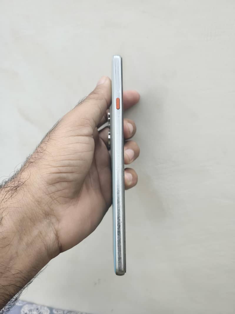 Tecno CAMON 40 5