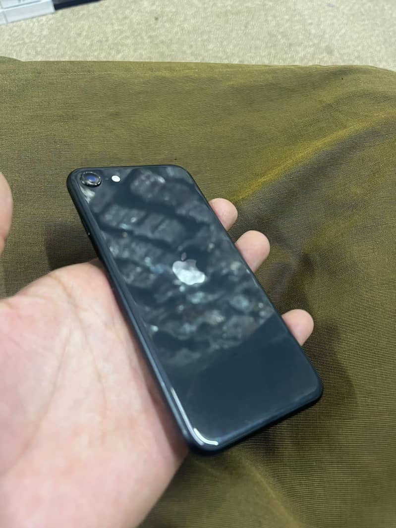 Apple iPhone SE 0