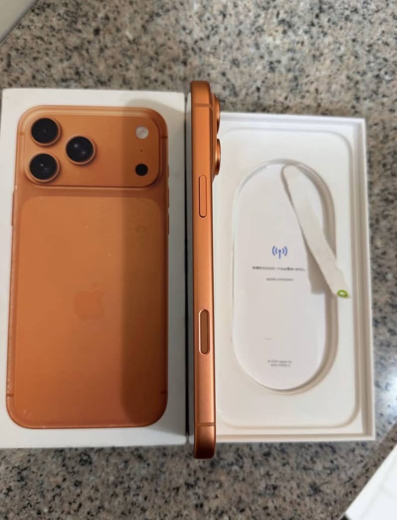 Apple iPhone 17 Pro Max 1