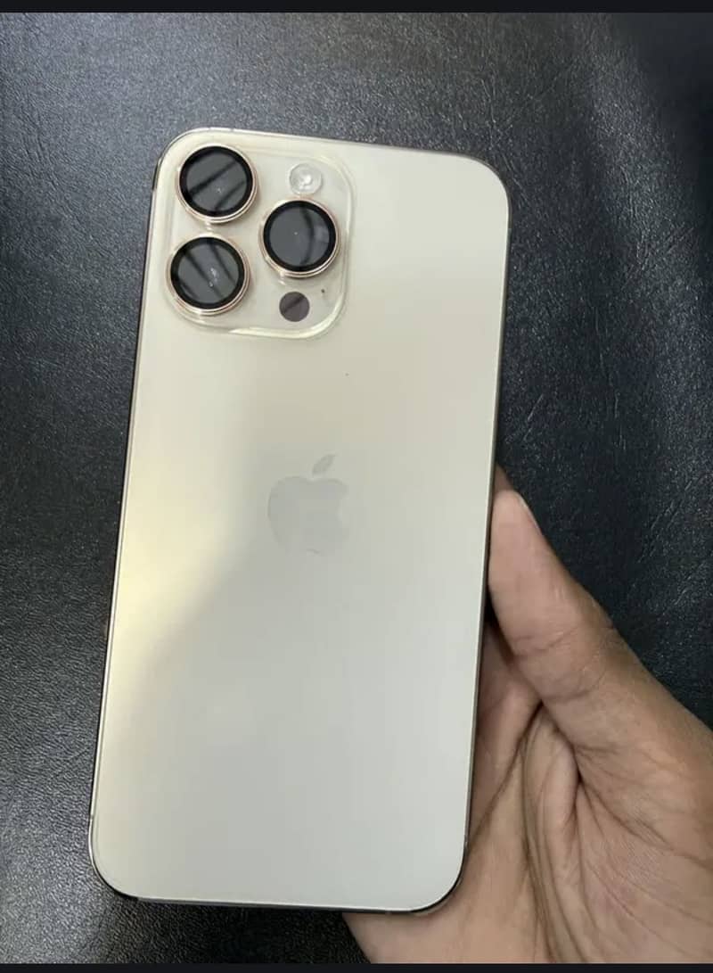 Apple iPhone 14 Pro Max 0