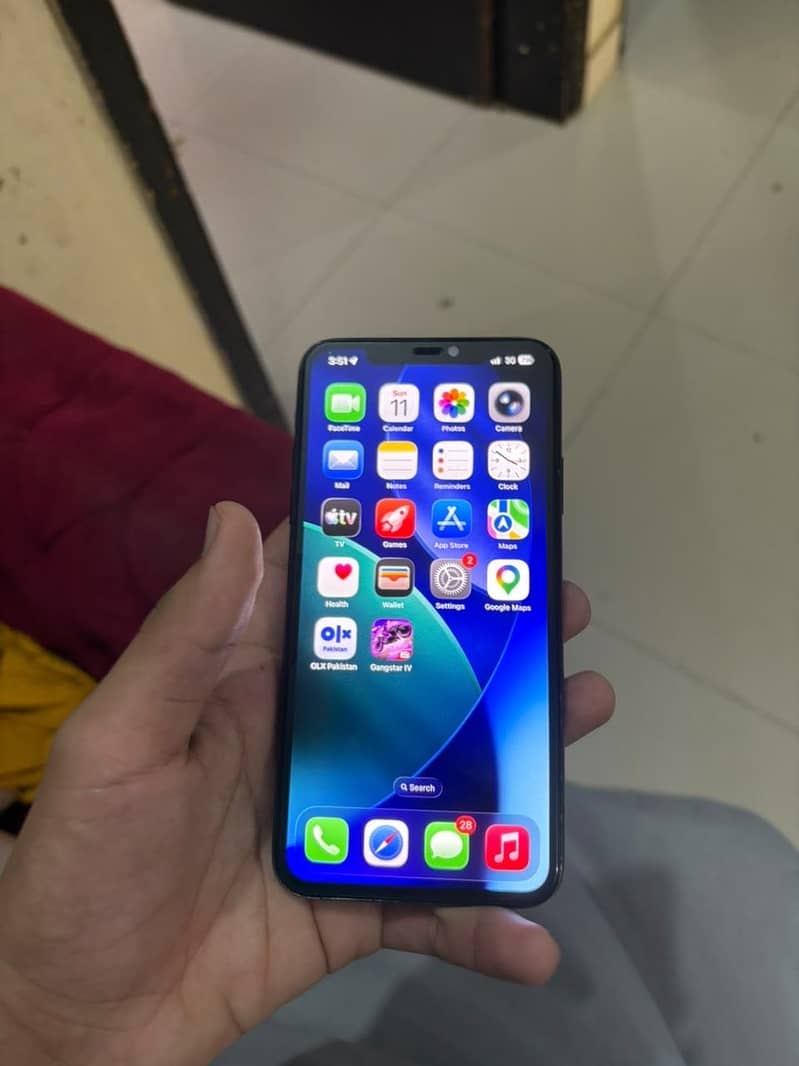 Apple iPhone 11 Pro Max 1