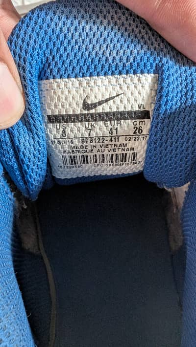 Nike Alpha menace football cleats