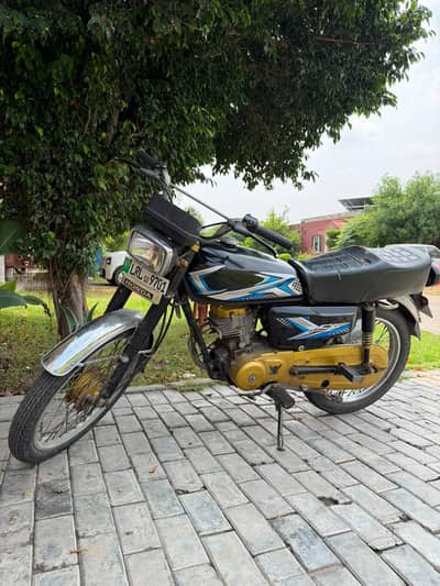 Honda 125 2003 model urgent sale
