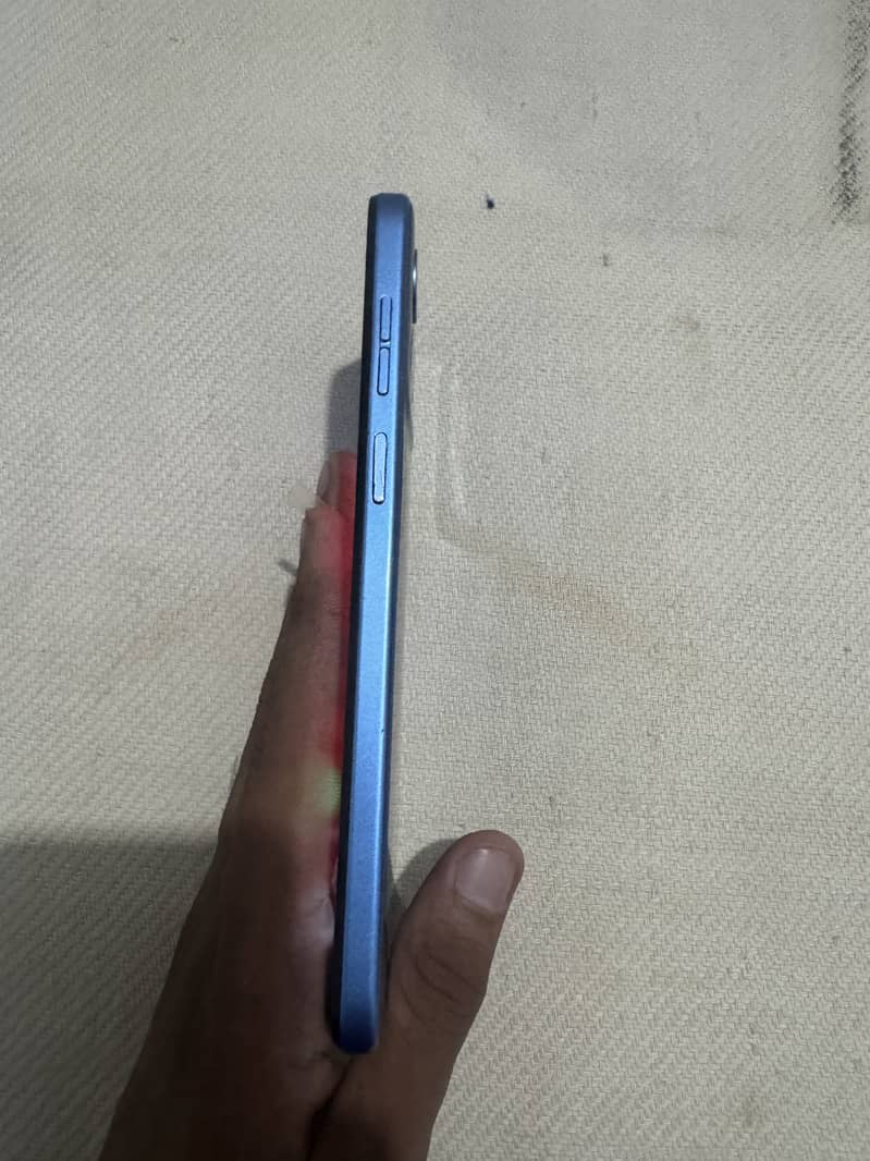 Motorola Moto G Play - Mobile Phones - 1120343000