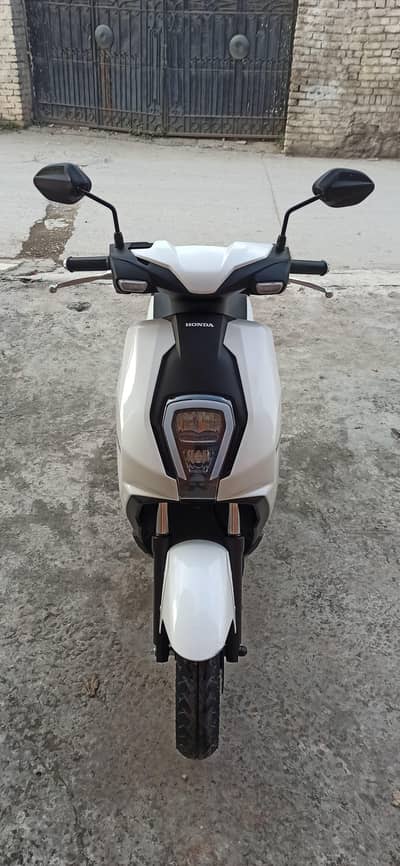 Honda ICON e