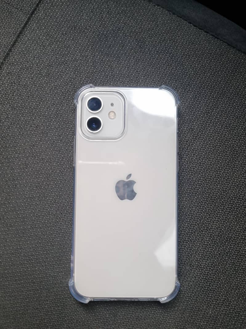 Apple iPhone 12 1