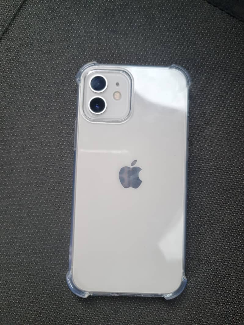 Apple iPhone 12 2