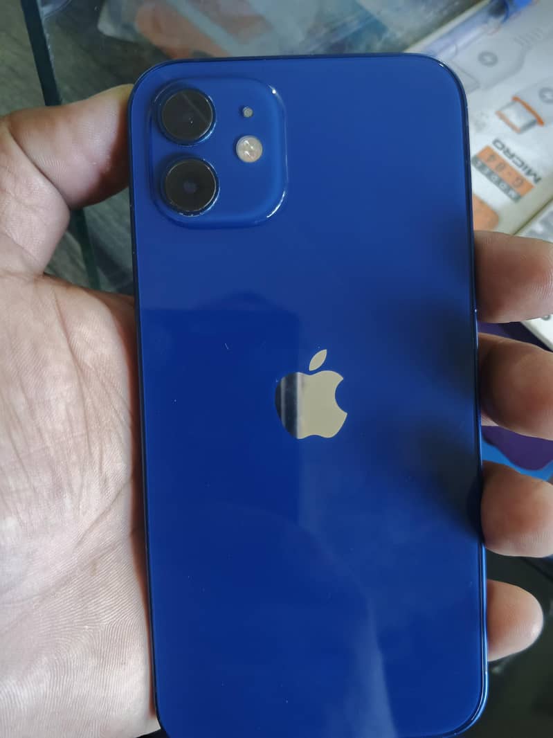Apple iPhone 12 7