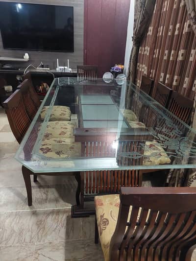 glass dinning table with chair