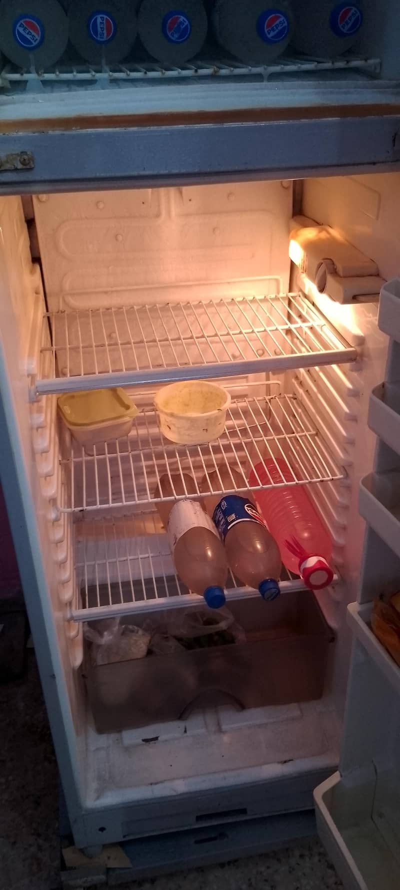 Refrigerator 6