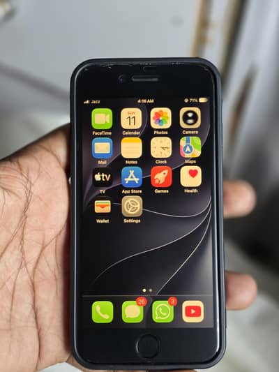Apple iPhone SE