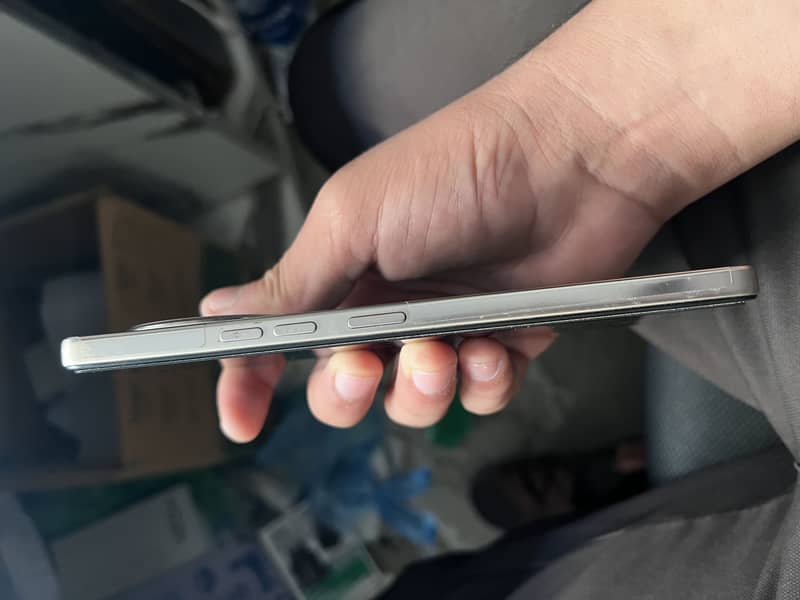 Tecno CAMON 30 8