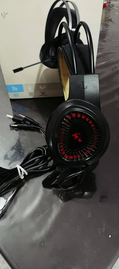 LUNAR RGB GAMING HEADPHONES with (BOX)