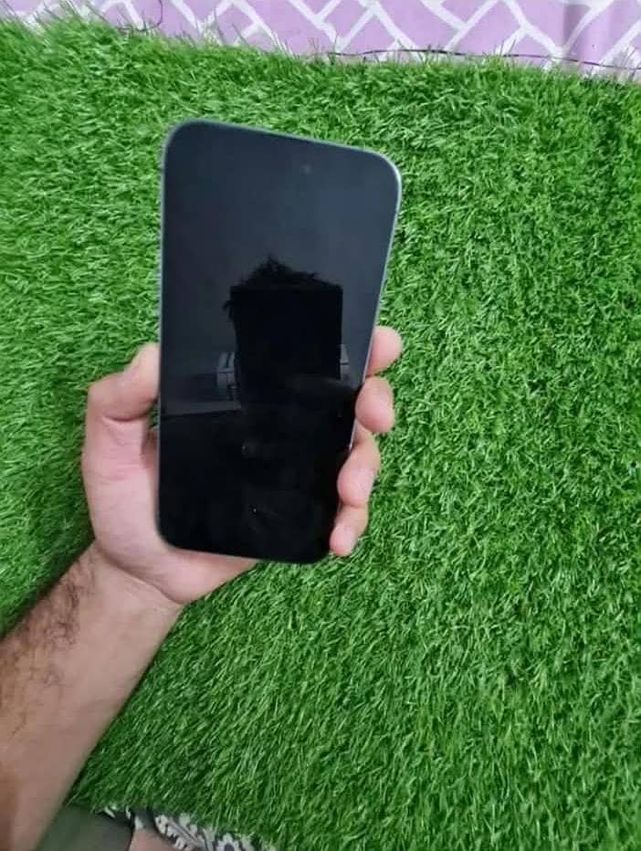 Apple iPhone 14 Pro 4