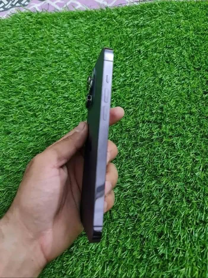 Apple iPhone 14 Pro 6