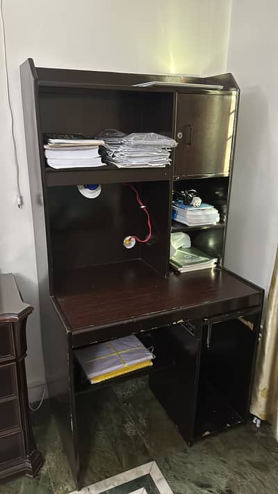 STUDY TABLE AND CHAIR FOR SALE