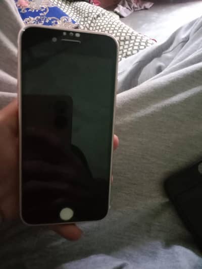 Apple iPhone 7