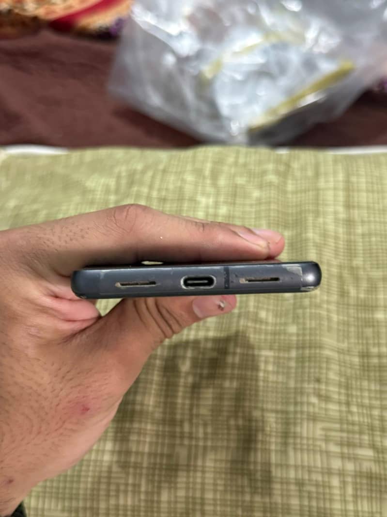 Google Pixel 7 5