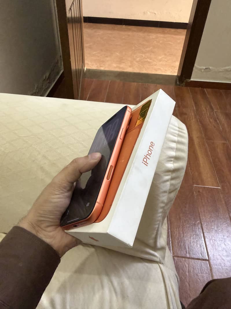 Apple iPhone 17 Pro Max 2