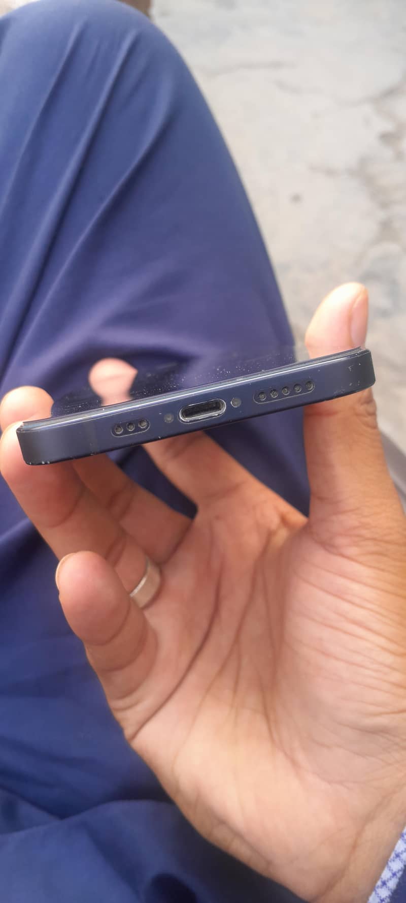 Apple iPhone 12 2