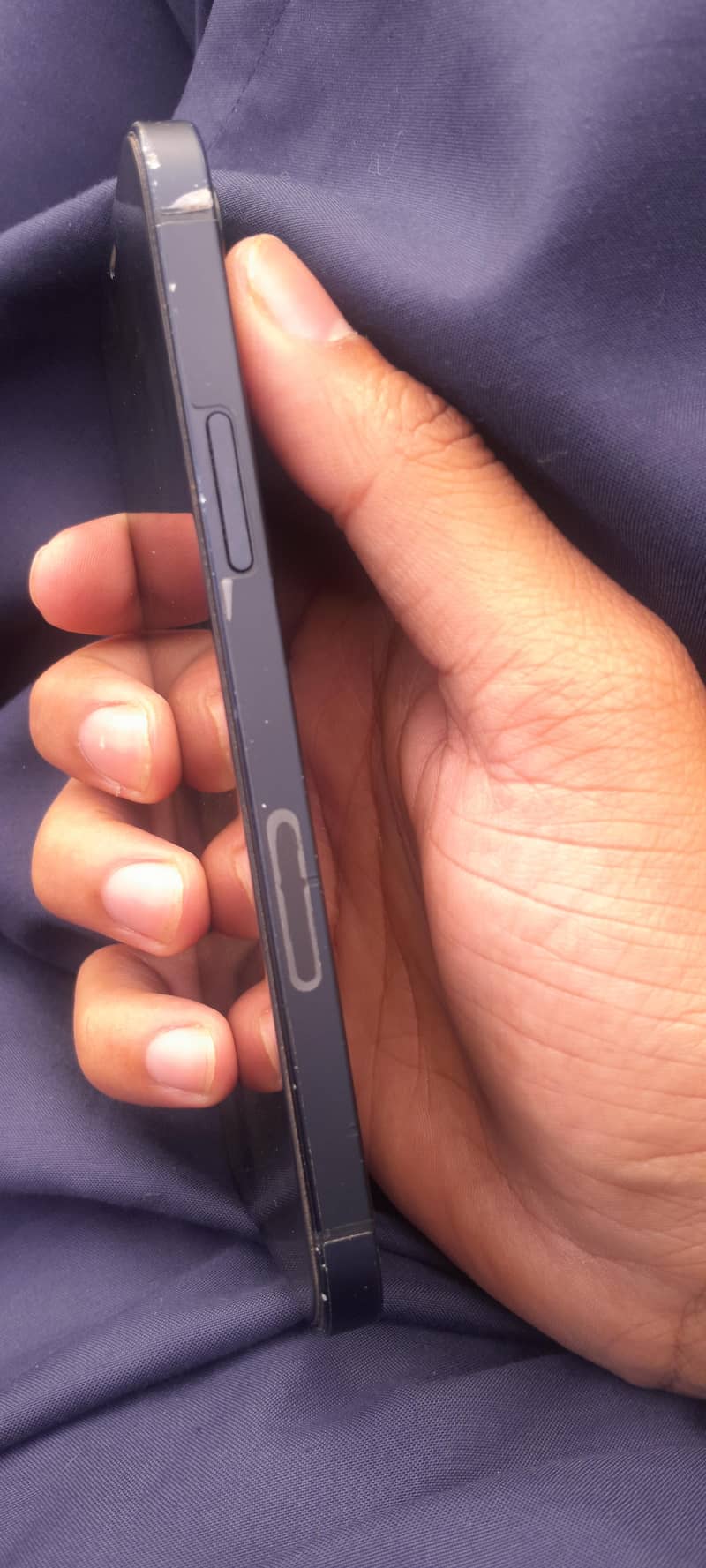 Apple iPhone 12 7