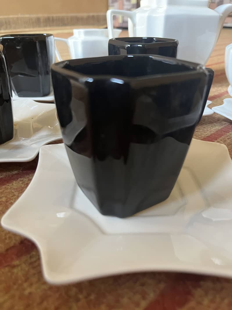 Cheeni Tea set 2