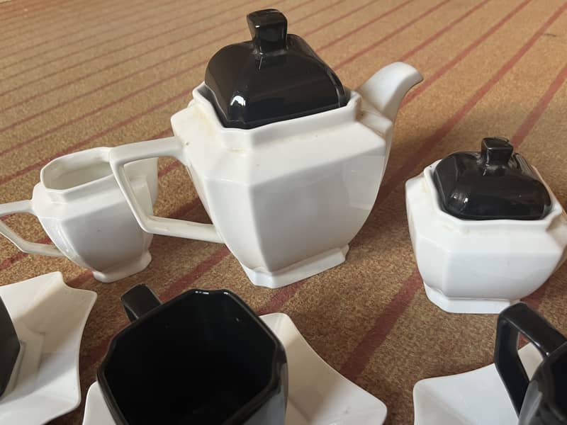 Cheeni Tea set 3