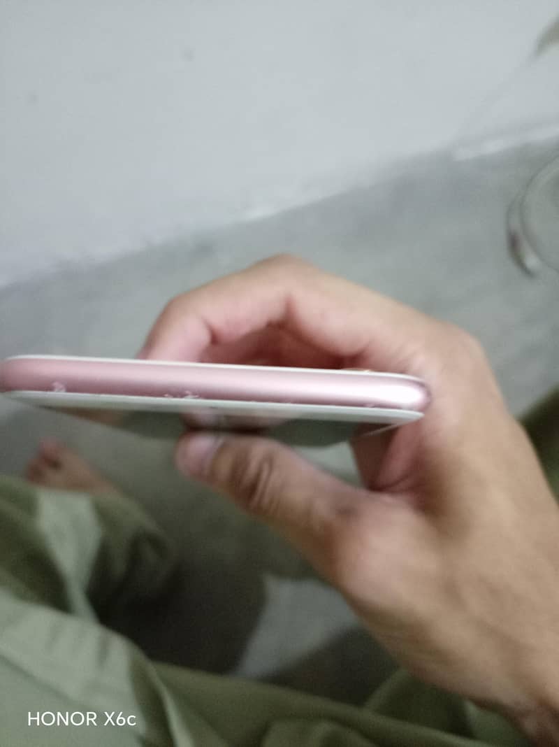 Apple iPhone 6S Plus 3