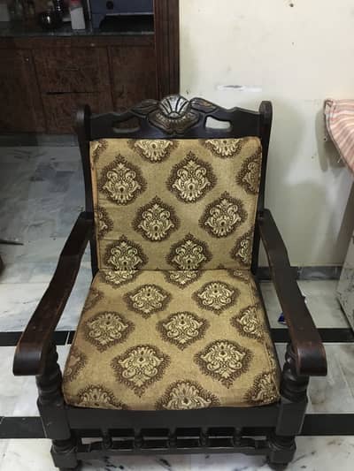 Used 5 Seater Wood Sofa With Cushions
