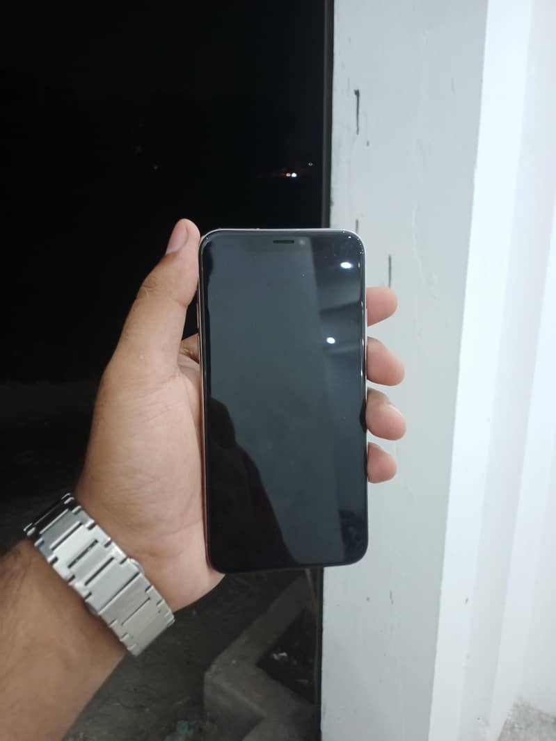 Apple iPhone X 2