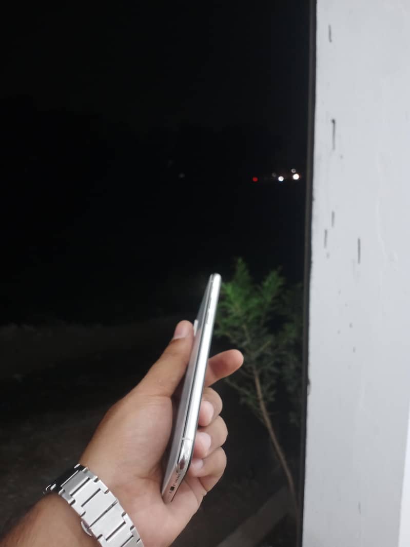 Apple iPhone X 8