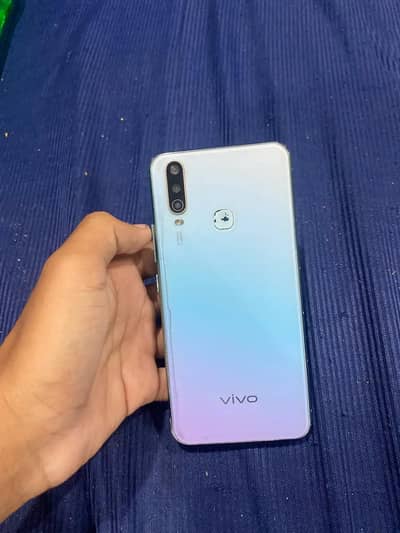 Vivo Y17